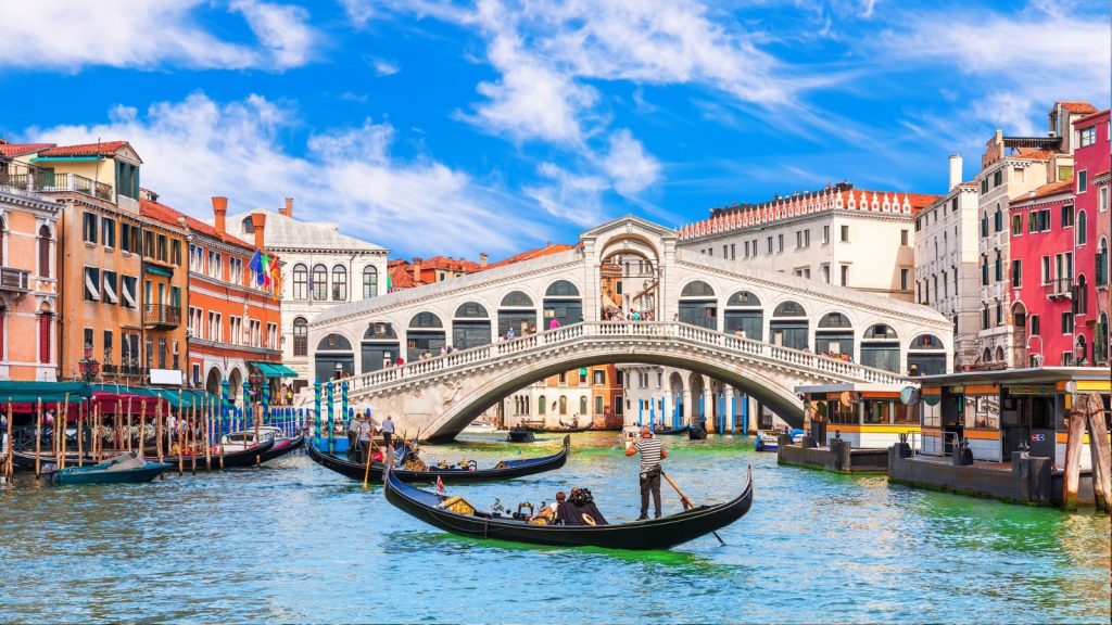 Italy travel destination for adventure lovers