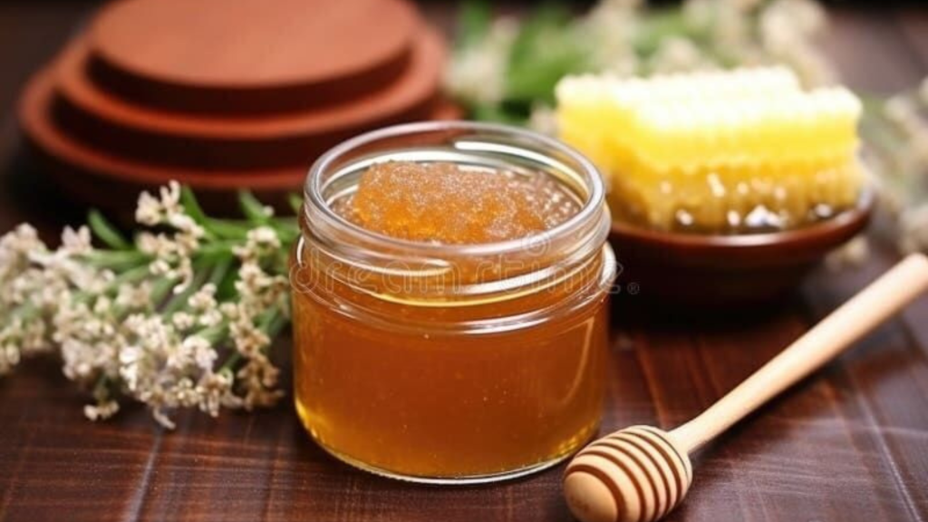 Sugar and Honey Scrub for Face Cleaning