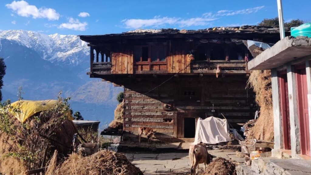 ath-Kuni architecture in Chehni village, Himachal