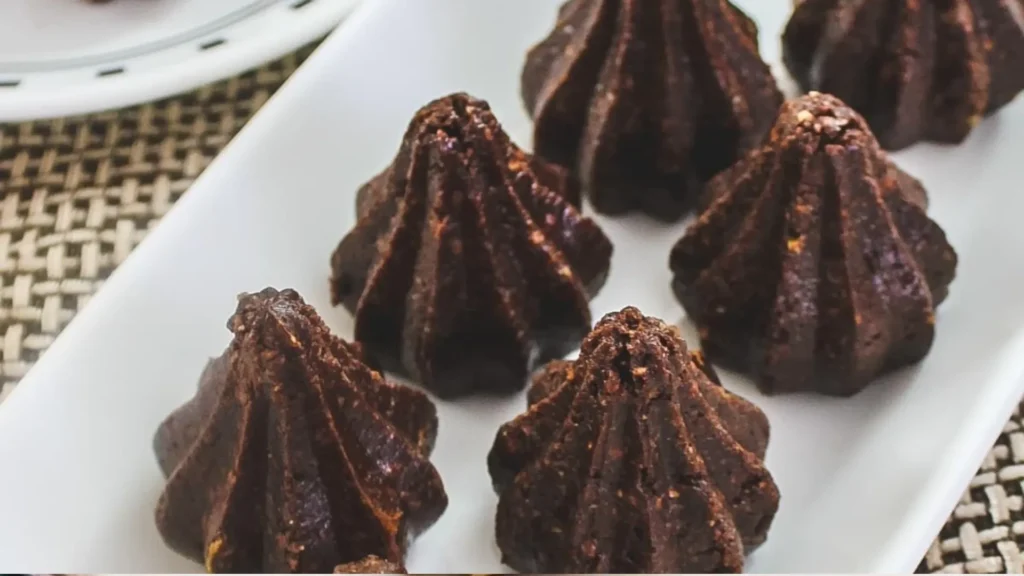 Chocolate and Walnut Modak Recipe