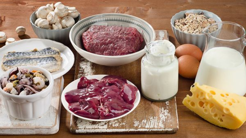 vitamin B12 deficiency causes