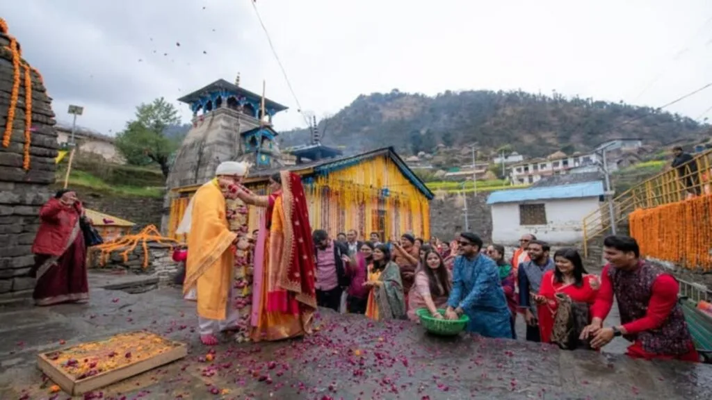 Triyuginarayan Temple for wedding